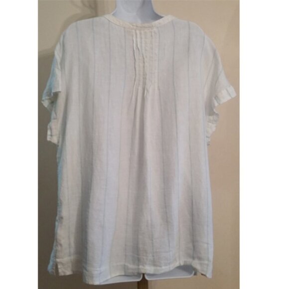 Christian Siriano 100% linen white with pastel stripes button top button… - Picture 3 of 4
